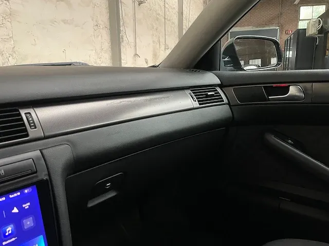 Audi a6 avant 2.4 exclusive mt 170pk 2002 -orig. nl-, 04-jn-tn -youngtimer- - afbeelding 33 van  50