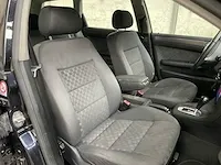 Audi a6 avant 2.4 exclusive mt 170pk 2002 -orig. nl-, 04-jn-tn -youngtimer- - afbeelding 39 van  50