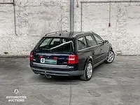 Audi a6 avant 2.4 exclusive mt 170pk 2002 -orig. nl-, 04-jn-tn -youngtimer- - afbeelding 34 van  50