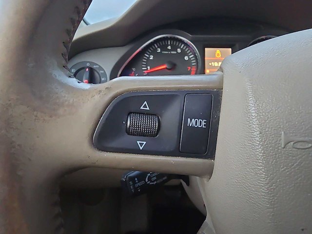 Audi a6 avant 2.4 pro line 2005 | 18-sb-js i - afbeelding 18 van  41