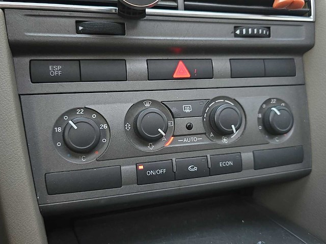 Audi a6 avant 2.4 pro line 2005 | 18-sb-js i - afbeelding 22 van  41