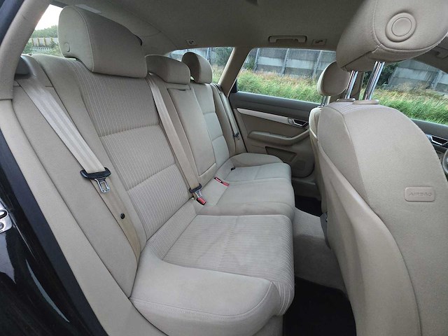 Audi a6 avant 2.4 pro line 2005 | 18-sb-js i - afbeelding 26 van  41