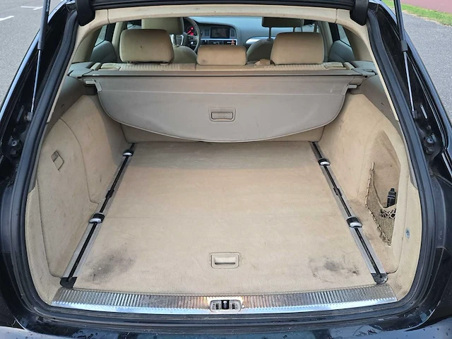 Audi a6 avant 2.4 pro line 2005 | 18-sb-js - afbeelding 17 van  41