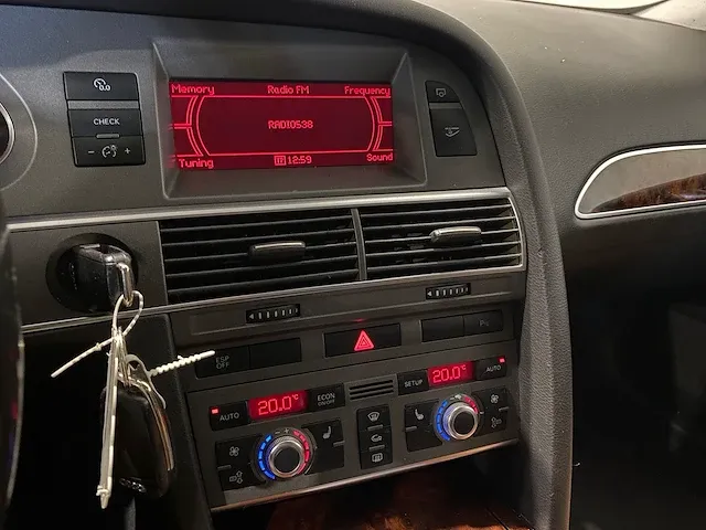 Audi a6 avant 2.4 pro line 24-rk-vr - afbeelding 8 van  28