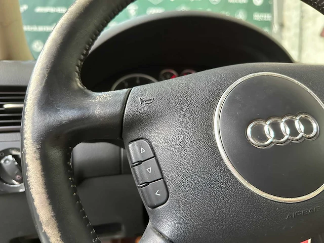 Audi a6 avant 2.4 quattro exclusive 170pk 2002, 14-jp-nk - afbeelding 13 van  39