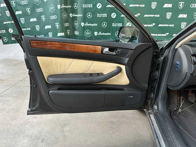 Audi a6 avant 2.4 quattro exclusive 170pk 2002, 14-jp-nk - afbeelding 21 van  39