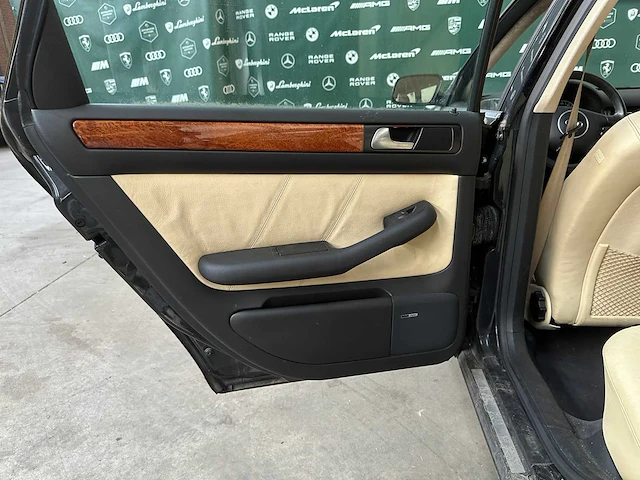 Audi a6 avant 2.4 quattro exclusive 170pk 2002, 14-jp-nk - afbeelding 24 van  39