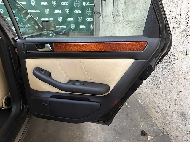 Audi a6 avant 2.4 quattro exclusive 170pk 2002, 14-jp-nk - afbeelding 28 van  39