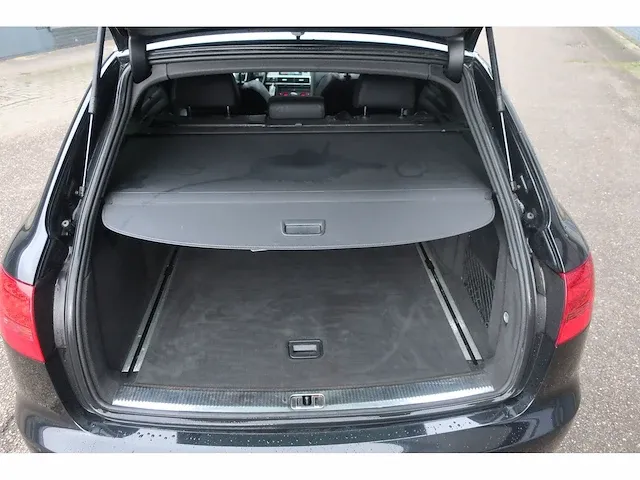 Audi a6 avant 3.0 tdi quattro, 70-nnf-3 - afbeelding 8 van  19