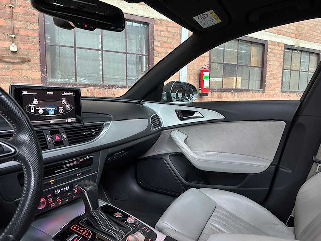 Audi a6 avant 3.0 tdi s-line edition 218k 2017, nt-444-s - afbeelding 17 van  50