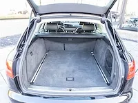 Audi a6 avant 3.2 fsi quattro 256pk automaat 2005 vol leer xenon navigatie parkeersensoren trekhaak, p-027-fr - afbeelding 13 van  25