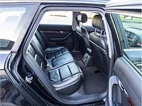 Audi a6 avant 3.2 fsi quattro 256pk automaat 2005 vol leer xenon navigatie parkeersensoren trekhaak, p-027-fr - afbeelding 17 van  25