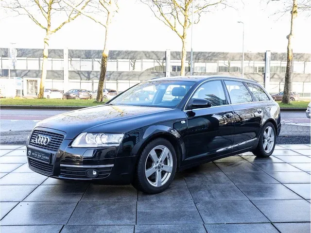 Audi a6 avant 3.2 fsi quattro 256pk automaat 2005 vol leer xenon navigatie parkeersensoren trekhaak, p-027-fr - afbeelding 25 van  25