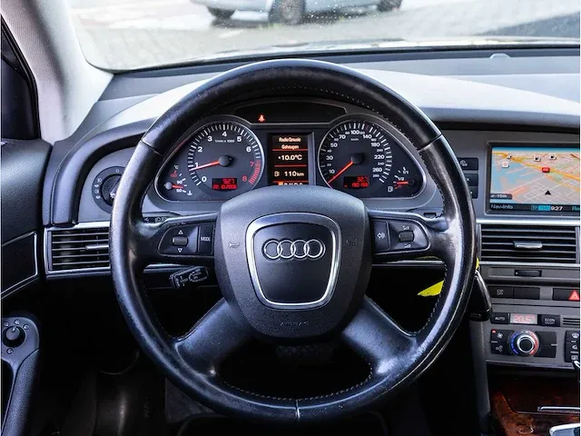Audi a6 avant 3.2 fsi quattro 256pk automaat 2005 vol leer xenon navigatie parkeersensoren trekhaak, p-027-fr - afbeelding 8 van  25