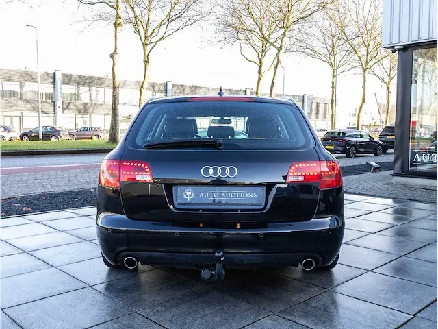 Audi a6 avant 3.2 fsi quattro 256pk automaat 2005 vol leer xenon navigatie parkeersensoren trekhaak, p-027-fr - afbeelding 20 van  25