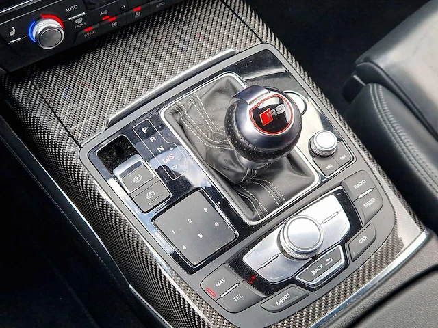 Audi a6 avant 4.0 tfsi rs6 quattro - keramisch - pano - 2014 | p-682-lk - afbeelding 19 van  36