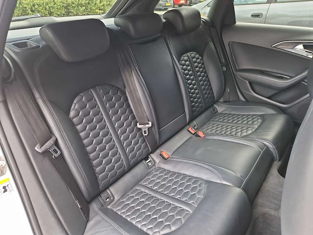 Audi a6 avant 4.0 tfsi rs6 quattro - keramisch - pano - 2014 | p-682-lk - afbeelding 24 van  36