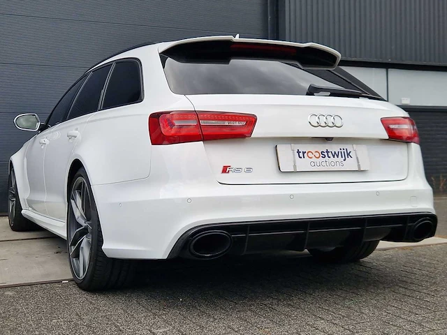 Audi a6 avant 4.0 tfsi rs6 quattro 2014 | p-682-lk - afbeelding 22 van  36
