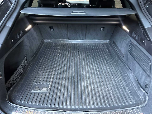 Audi a6 avant 45 tdi s-line 231pk 2019 - afbeelding 30 van  47