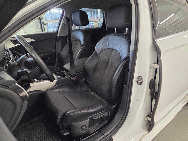 Audi a6 avant 50 tdi quattro , xg-876-t - afbeelding 15 van  19