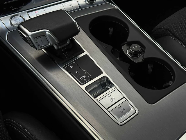 Audi a6 avant 55 tfsi e quattro competition s-line 2020 | l-232-hb - afbeelding 4 van  38