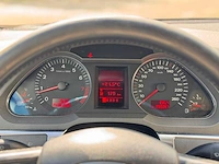 Audi a6 limousine 2.4 pro line automaat, 51-rj-hr - afbeelding 12 van  12