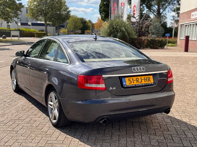 Audi a6 limousine 2.4 pro line automaat, 51-rj-hr - afbeelding 4 van  12