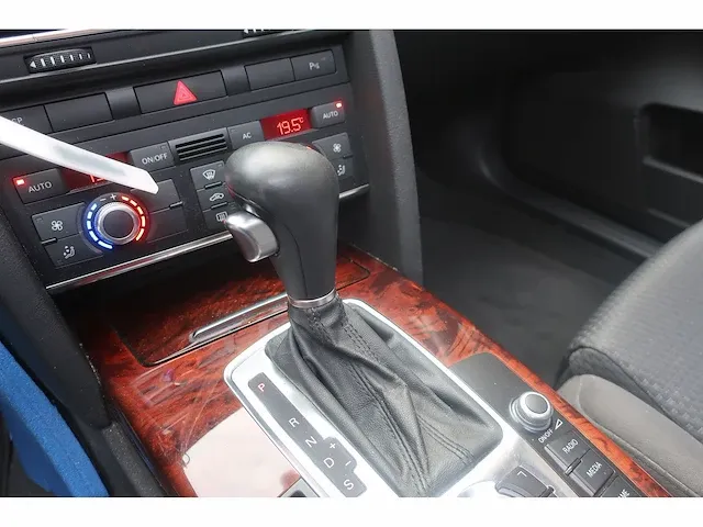 Audi a6 limousine 2.8 fsi advance, 90-nsz-7 - afbeelding 6 van  18