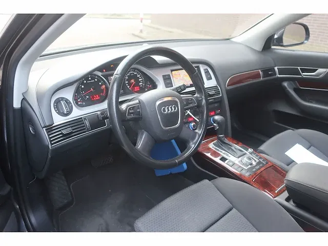 Audi a6 limousine 2.8 fsi advance, 90-nsz-7 - afbeelding 17 van  18