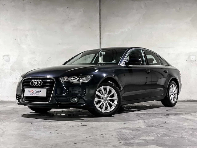 Audi a6 limousine 2.8 fsi pro line business 204pk 2013, 02-zvz-8 - afbeelding 1 van  44