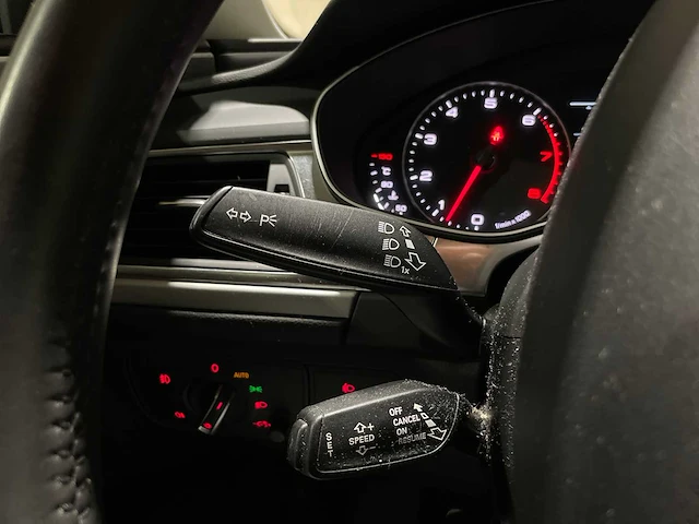 Audi a6 limousine 2.8 fsi pro line business 204pk 2013, 02-zvz-8 - afbeelding 16 van  44