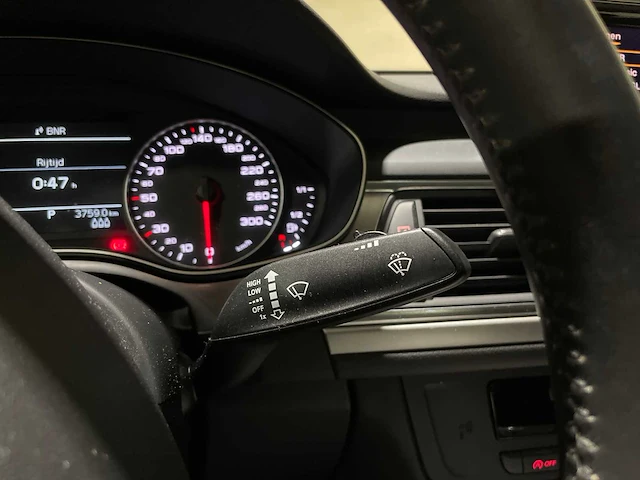 Audi a6 limousine 2.8 fsi pro line business 204pk 2013, 02-zvz-8 - afbeelding 17 van  44
