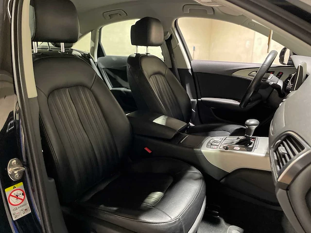 Audi a6 limousine 2.8 fsi pro line business 204pk 2013, 02-zvz-8 - afbeelding 35 van  44