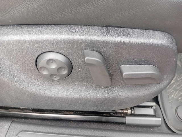 Audi a6 limousine 5.2 fsi s6 automaat, hjd-41-z - afbeelding 18 van  27