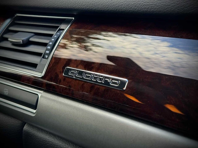 Audi a8 3.0 tdi quattro 2006 48-xg-lx - afbeelding 11 van  22