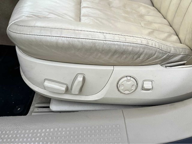 Audi a8 3.2 fsi automatic personenauto - afbeelding 27 van  63