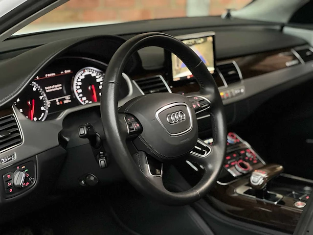 Audi a8 lang 6.3 w12 quattro 500pk 2013 - afbeelding 16 van  78