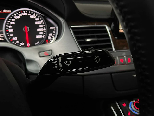 Audi a8 lang 6.3 w12 quattro 500pk 2013 - afbeelding 26 van  78