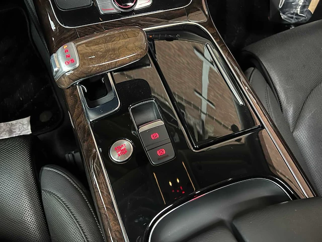 Audi a8 lang 6.3 w12 quattro 500pk 2013 - afbeelding 28 van  78