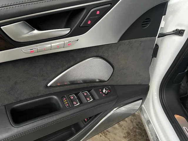 Audi a8 lang 6.3 w12 quattro 500pk 2013 - afbeelding 40 van  78