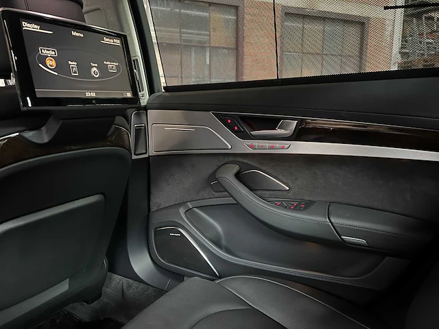 Audi a8 lang 6.3 w12 quattro 500pk 2013 - afbeelding 52 van  78