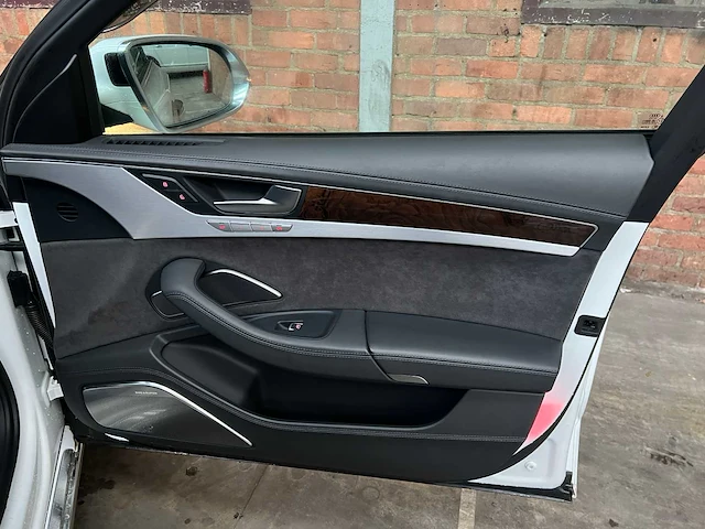 Audi a8 lang 6.3 w12 quattro 500pk 2013 - afbeelding 57 van  78