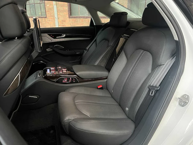 Audi a8 lang 6.3 w12 quattro 500pk 2013 - afbeelding 65 van  78