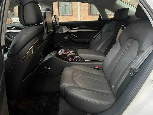 Audi a8 lang 6.3 w12 quattro 500pk 2013 - afbeelding 66 van  78