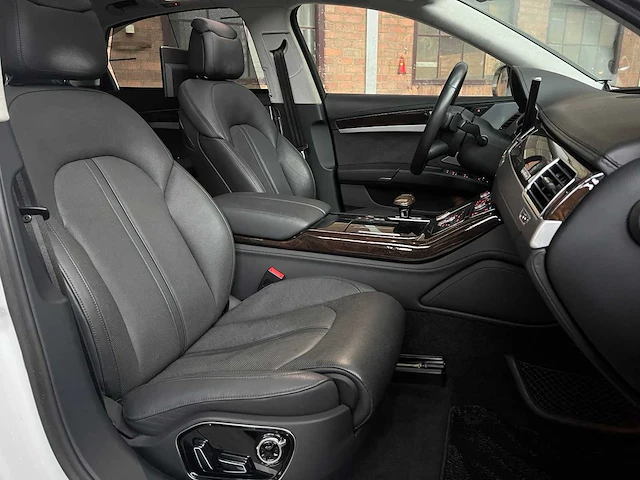 Audi a8 lang 6.3 w12 quattro 500pk 2013 - afbeelding 73 van  78