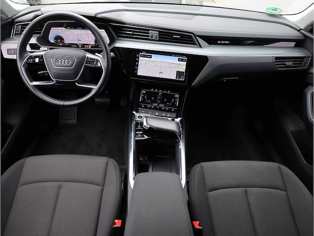 Audi e-tron 50 quattro 71 kwh 230kw automaat 2022 - afbeelding 6 van  37