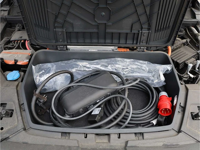 Audi e-tron 50 quattro 71 kwh 230kw automaat 2022 - afbeelding 21 van  37