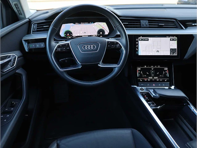 Audi e-tron 50 quattro 71 kwh 230kw automaat 2022 - afbeelding 7 van  35