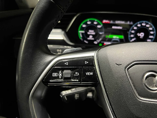 Audi e-tron 50 quattro business edition 313pk 2020, j-470-fg - afbeelding 14 van  45