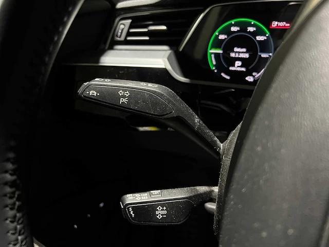 Audi e-tron 50 quattro business edition 313pk 2020, j-470-fg - afbeelding 16 van  45